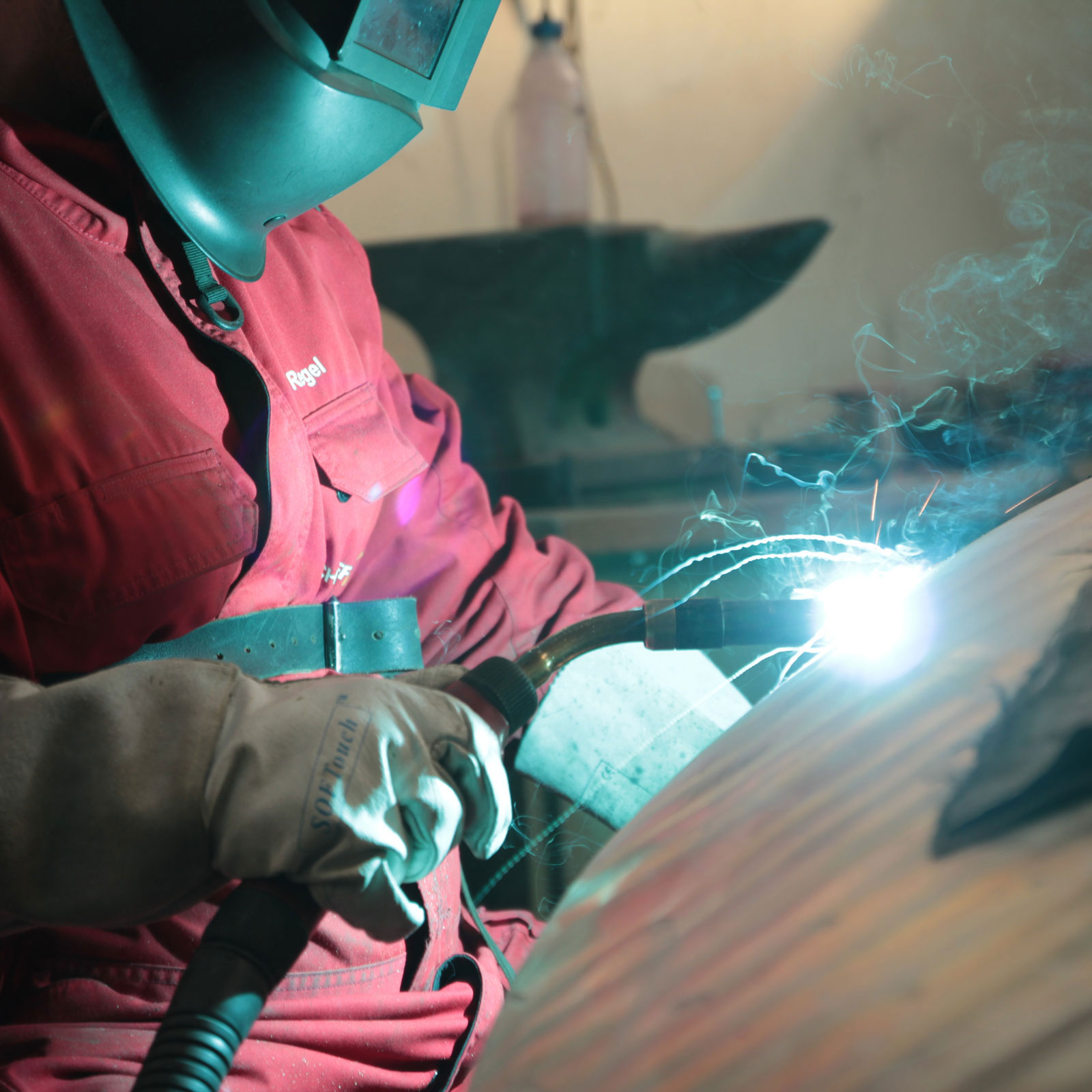 svg+xml;charset=utf - 1